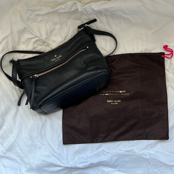 kate spade Handbags - Kate Spade Crossbody Purse